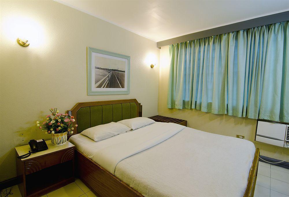 Asia Stars Hotel Tacloban Kültér fotó