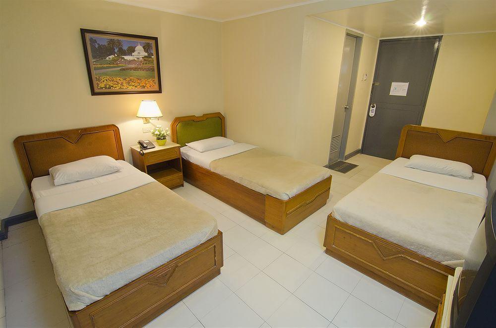 Asia Stars Hotel Tacloban Kültér fotó