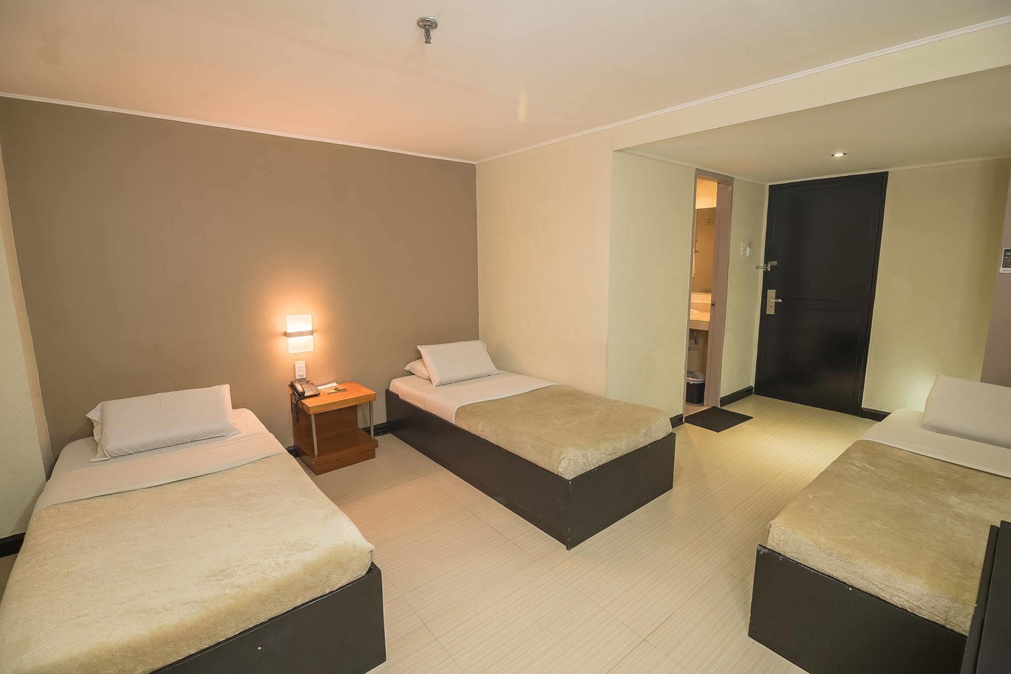 Asia Stars Hotel Tacloban Kültér fotó